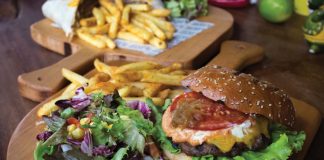 Meksika Usulü Acılı Burger! acılı burger