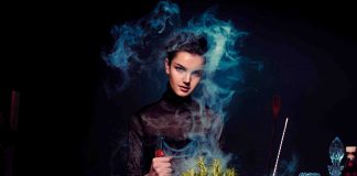 Murat Esibatır – Hayata Dair Birkaç An, Birkaç Zaman