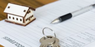 Av. Fatma Hoşgör Tekeşin “Koronavirüs Hepimize Bulaşmaya Devam Ediyor”