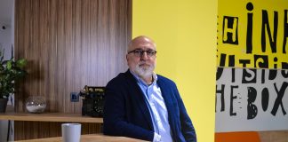 Ali Atıf Bir Her Şeyin Özünde İnsan Var